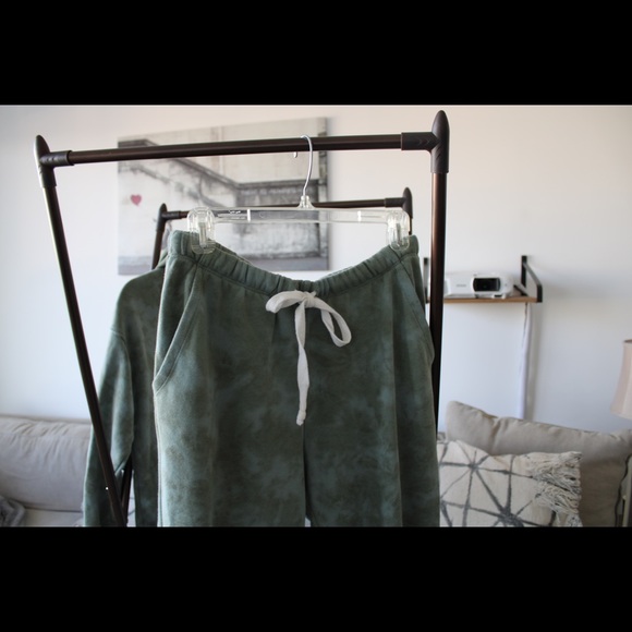 TIE DYE AERIE SWEATPANT JOGGER;PART OF A SET, sold separately) - Picture 4 of 9